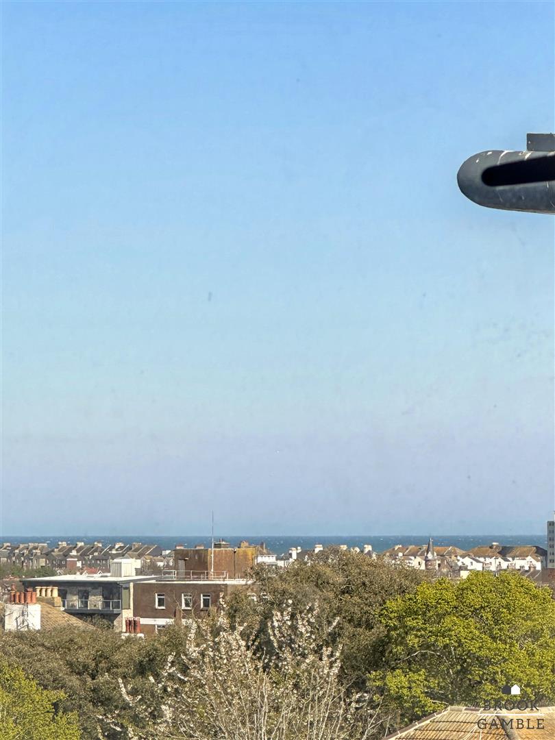 1 Bedroom Flat. Upperton Road in Eastbourne, East Sussex 11